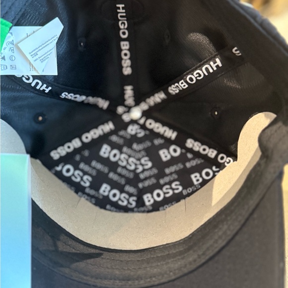 Hugo Boss Classic Black Cap - Picture 7 of 13